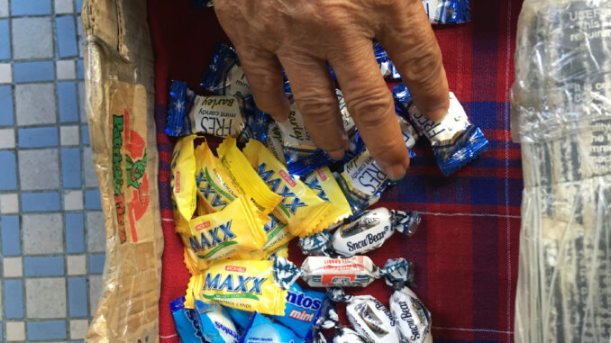 cap-article-vendors_candies